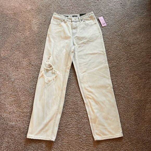 90s Relaxed Distressed Straight Jeans NWT - Picture 1 of 8